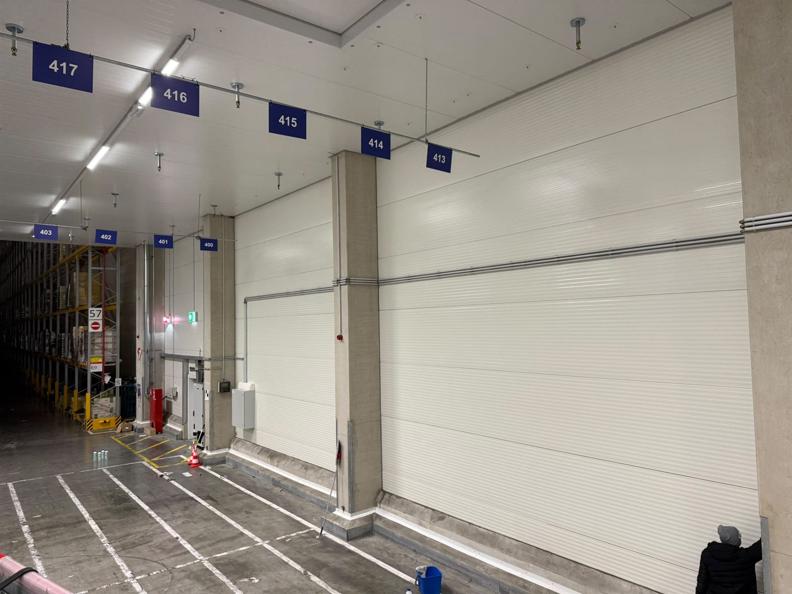ADK-Service – Logistikzentrum Lidl – Hallen- & Wandreinigung in Offenbach, Hanau & Rhein-Main